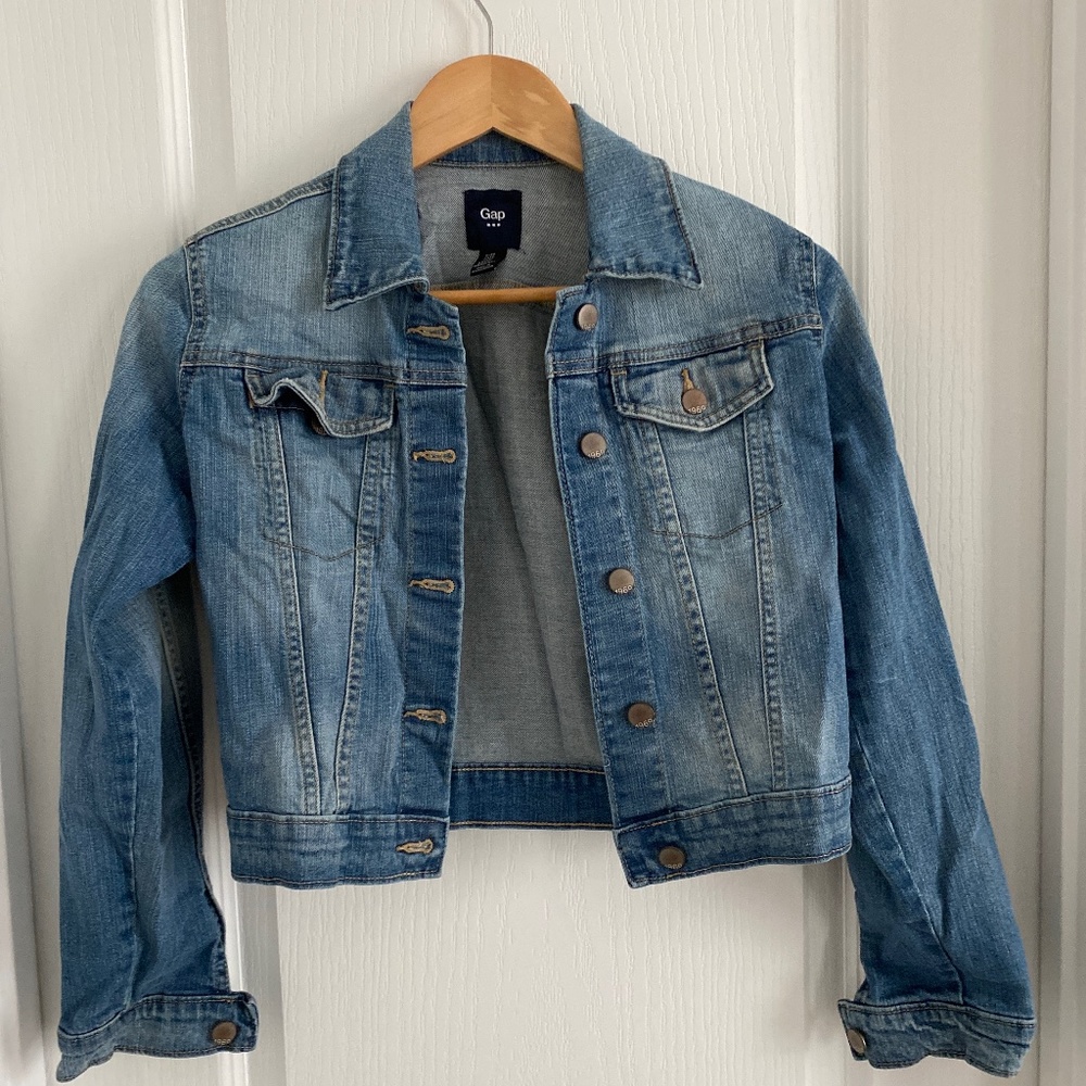 GAP Cropped Jean jacket